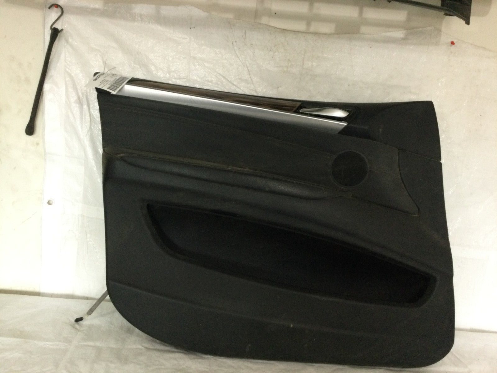 2004 BMW 745I Front Left Driver Side Interior Door Panel OEM 70W3007-02