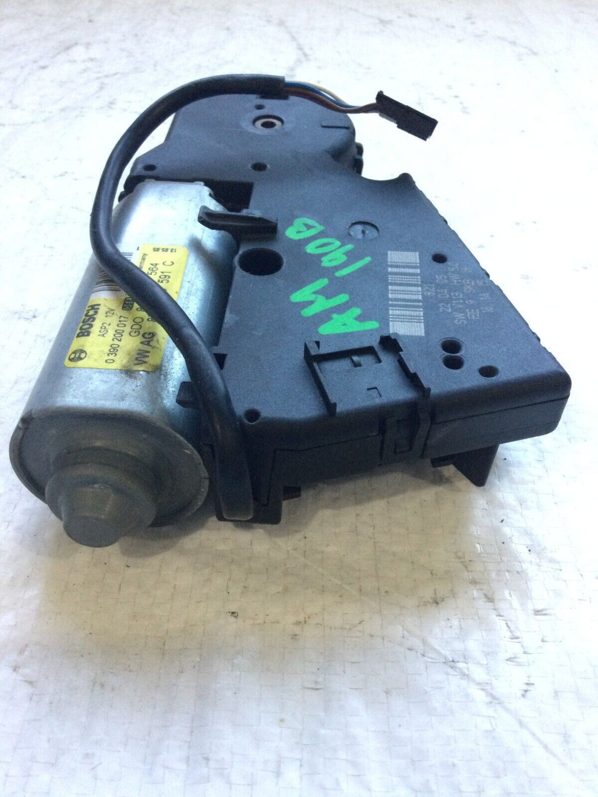 2006 Volkswagen Jetta Sunroof Motor 8D0959591C OEM