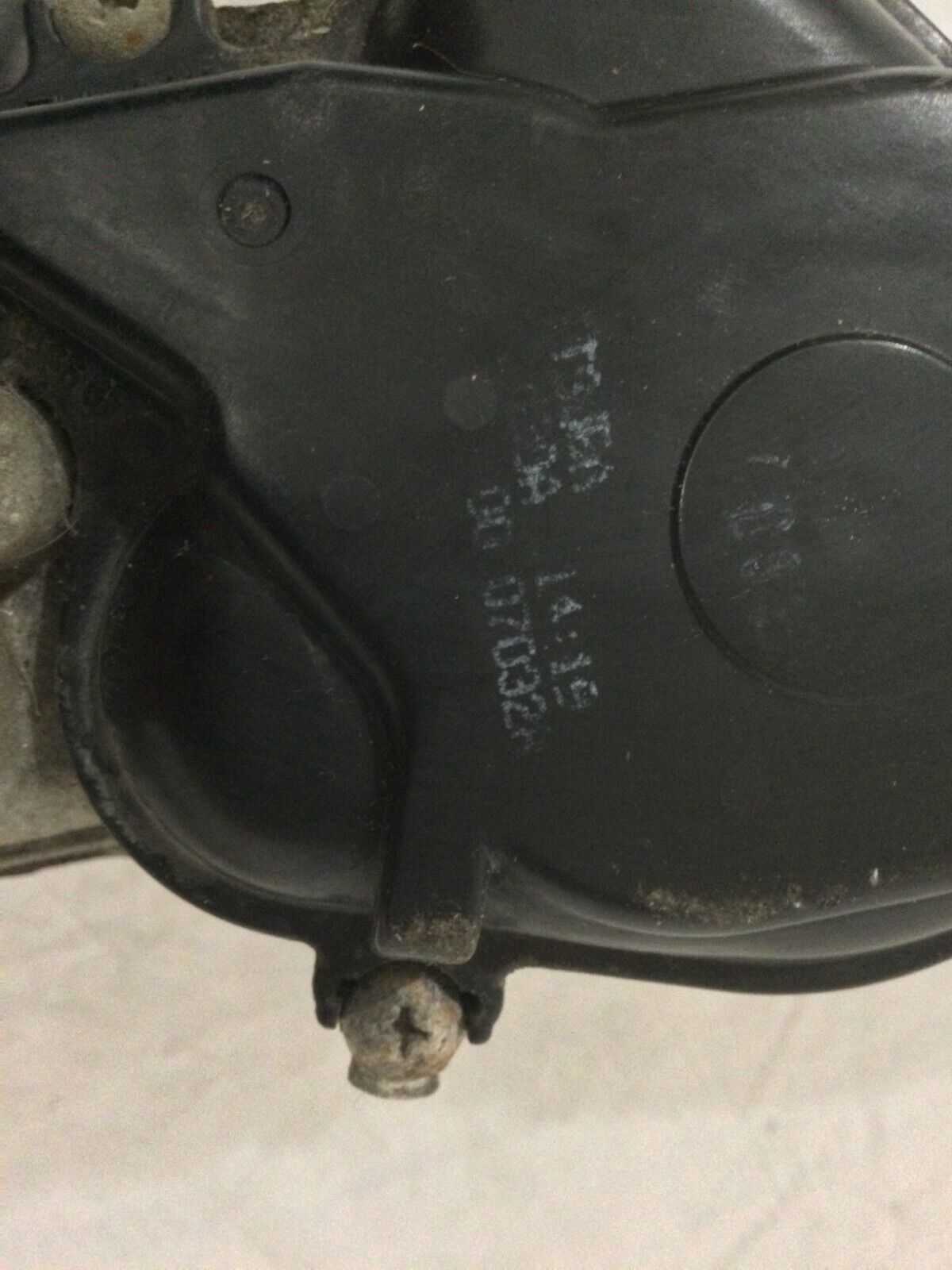 2007 Nissan Versa Front Windshield Wiper Motor W/ Linkage OEM 