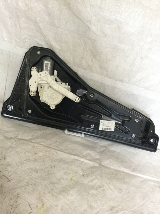 2012 Land Rover LR4 5.0L Right Rear Door Window Regulator OEM AH2227000AA
