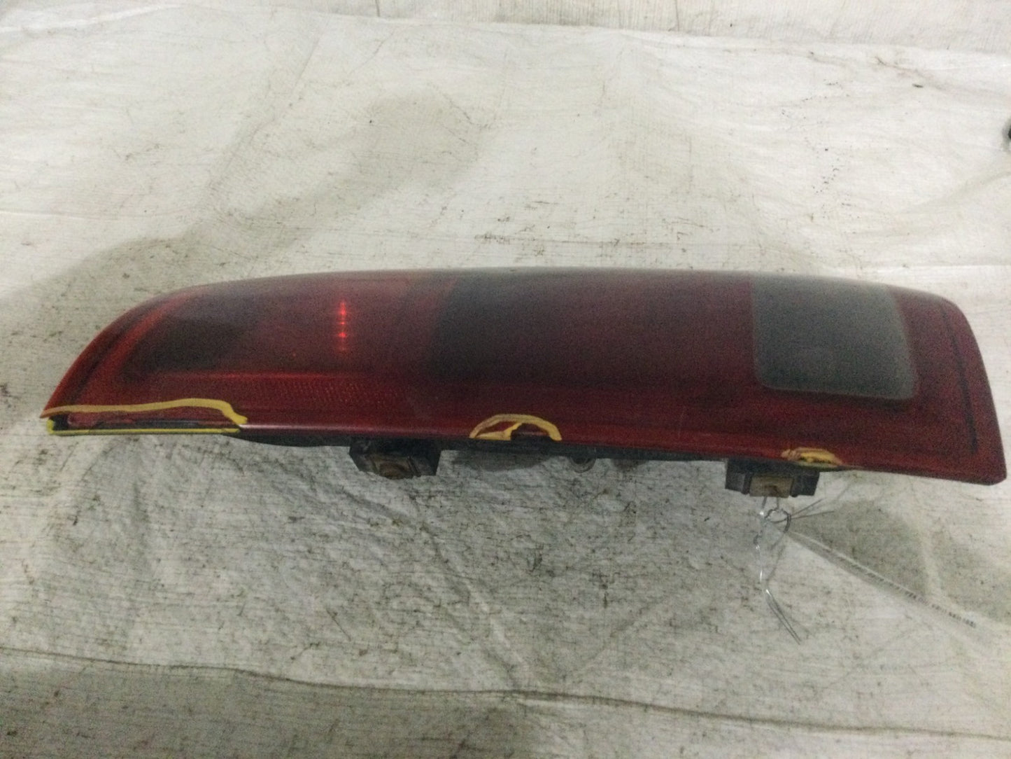 2003 Dodge Ram 2500 Passenger Side Tail Light OEM 55077116 MARKED DAMAGE