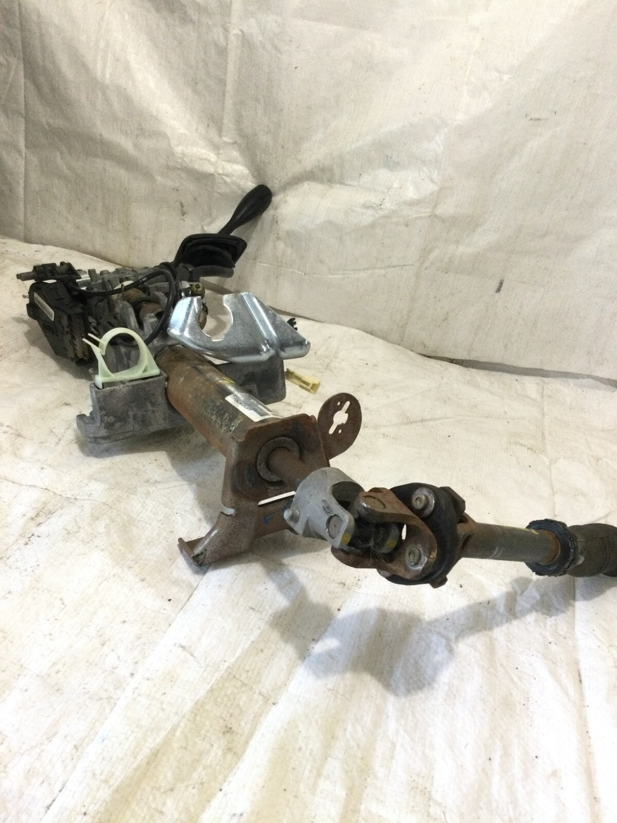 2003-2005 Dodge Ram 1500 Steering Column Assembly OEM