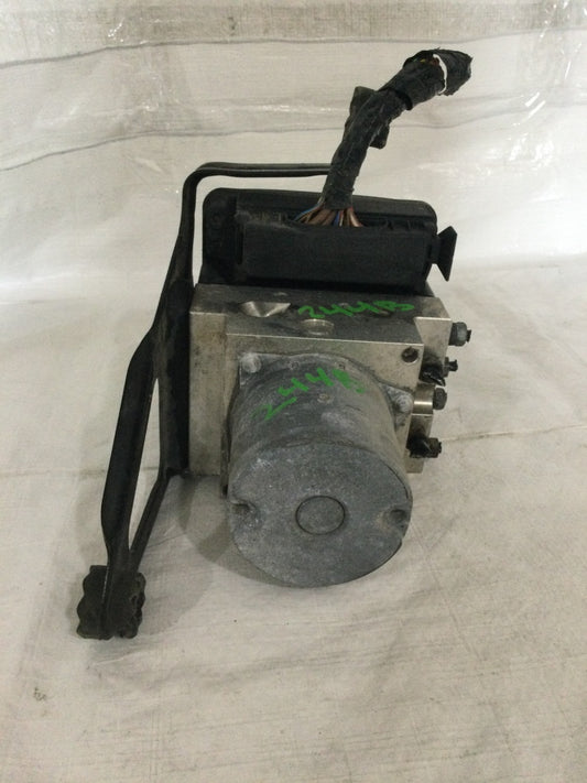 2011 BMW X5 4.4L ABS Pump Control Module OEM 3451 6793488-01