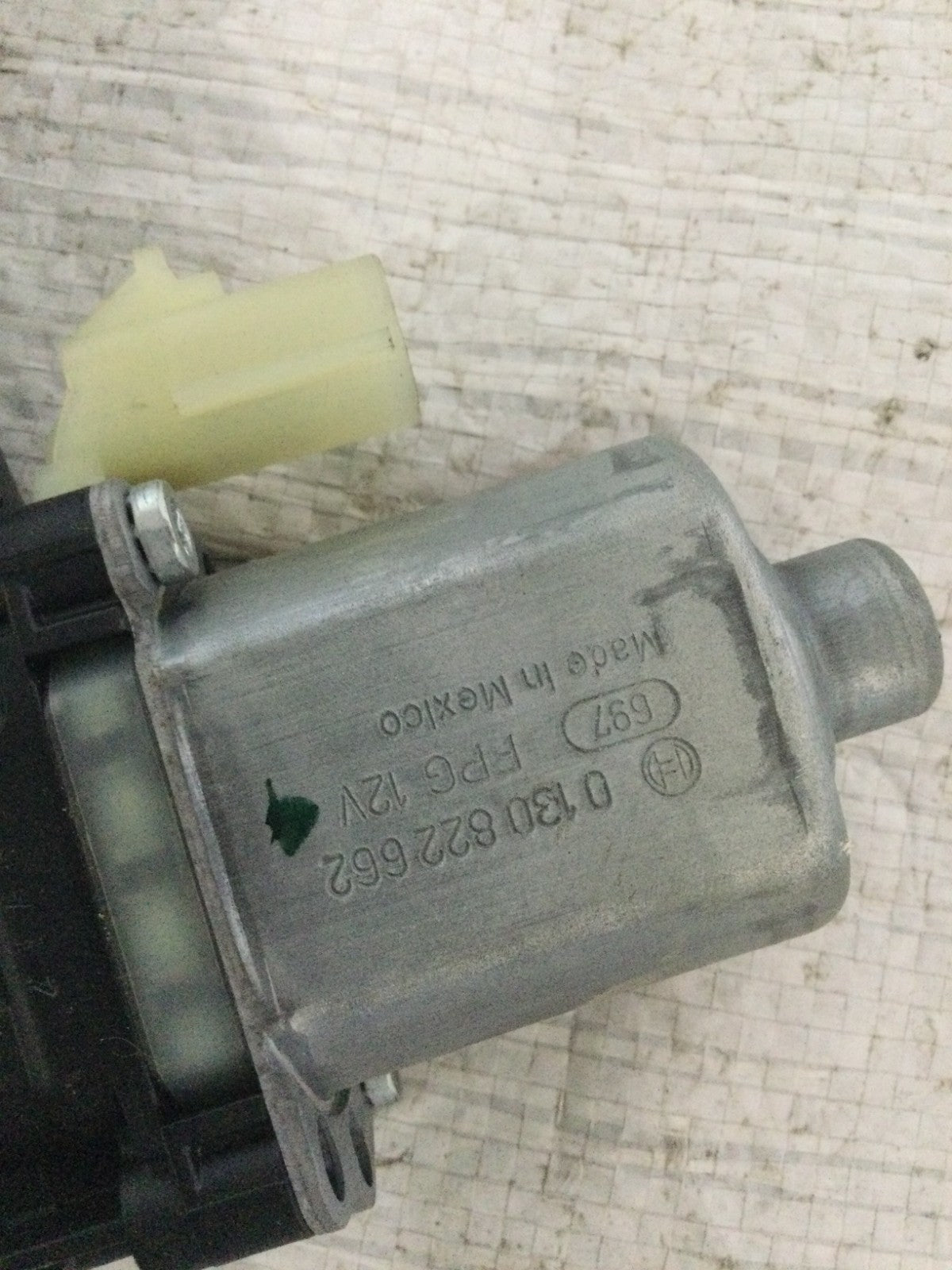 2019 Jeep Compass Rear Right Window Motor OEM 0 130 822 662