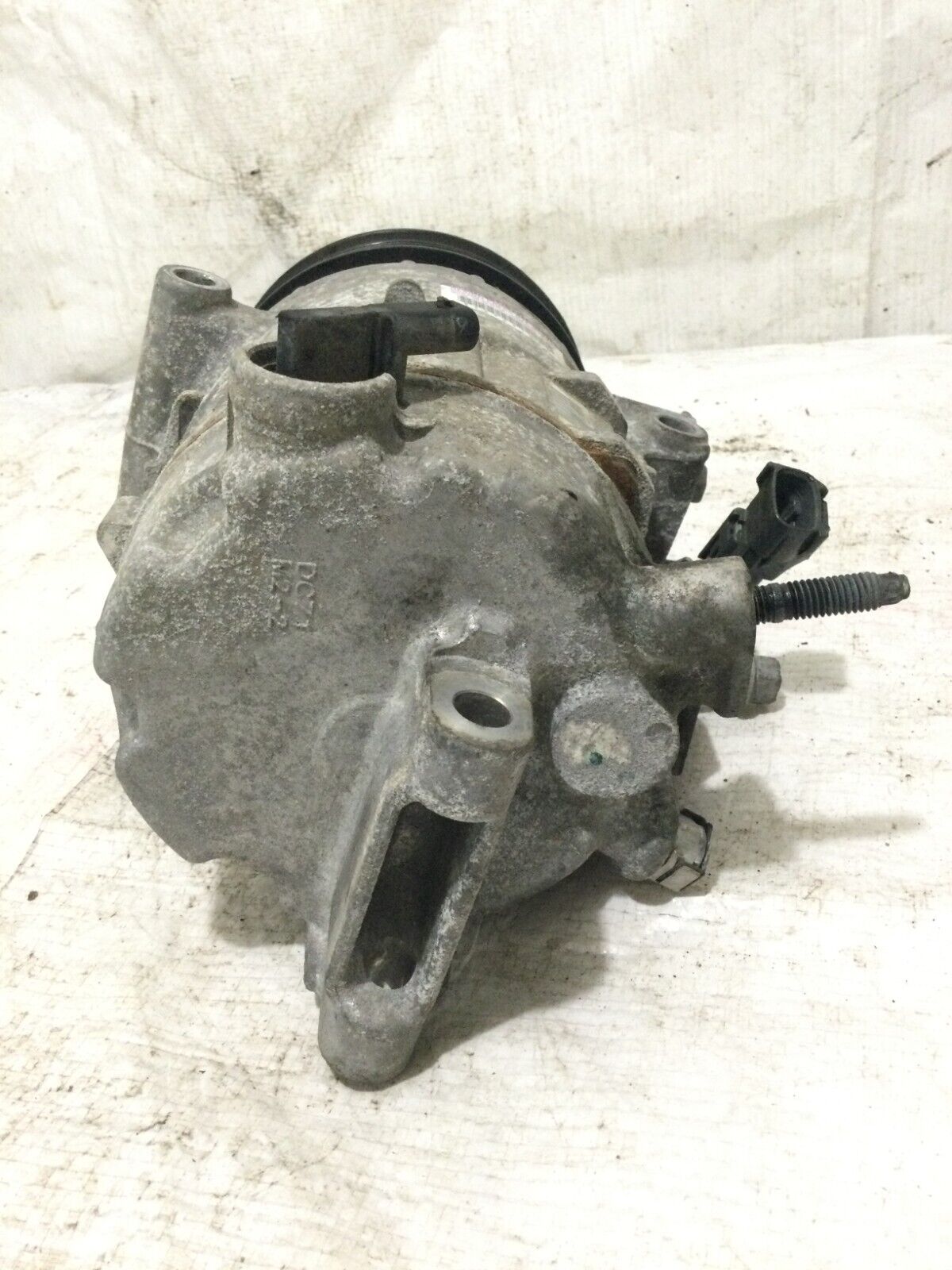 2019-2024 RAM 1500 5.7L HEMI V8 AC A/C COMPRESSOR OEM