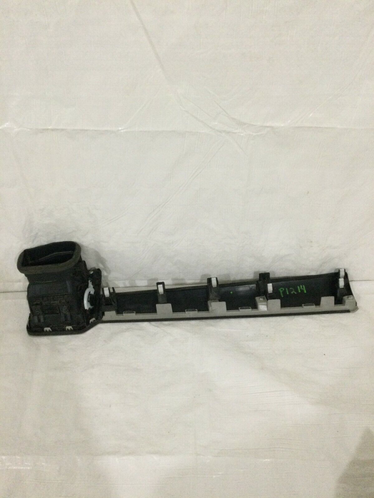 2017 Honda Civic Front Right Passenger Dash Trim W/ Air Vent OEM 77270-TBA