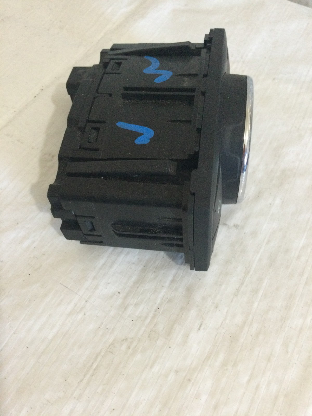2018 Ford F150 F-150 Headlight Control Switch OEM FL3T 13D061 BCW
