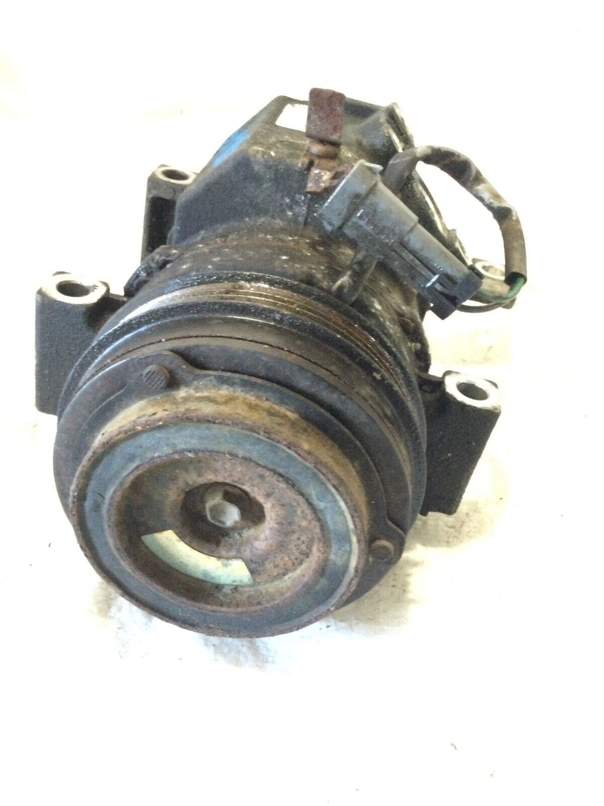 2006 GMC Savana 1500 A/C Compressor OEM 5.3L OEM