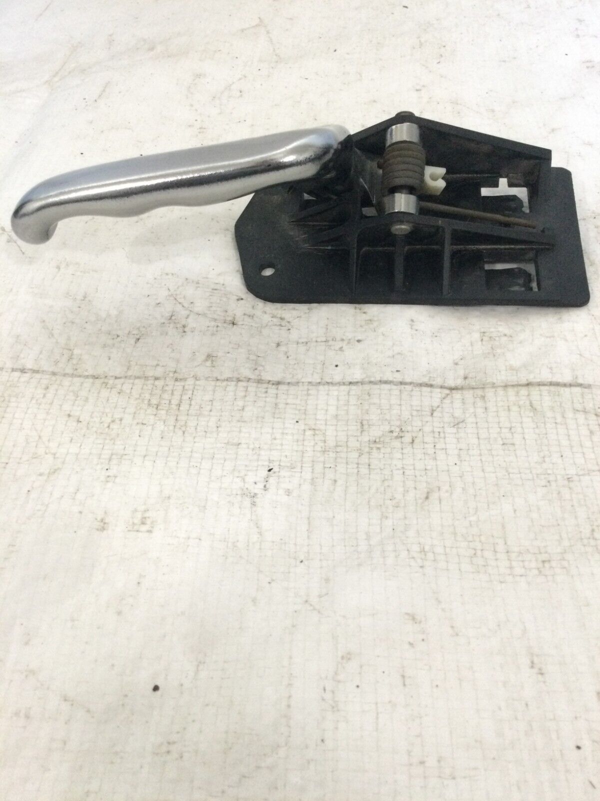 2003-2006 Cadillac Escalade EXT Left Rear Interior Chrome Door Handle OEM