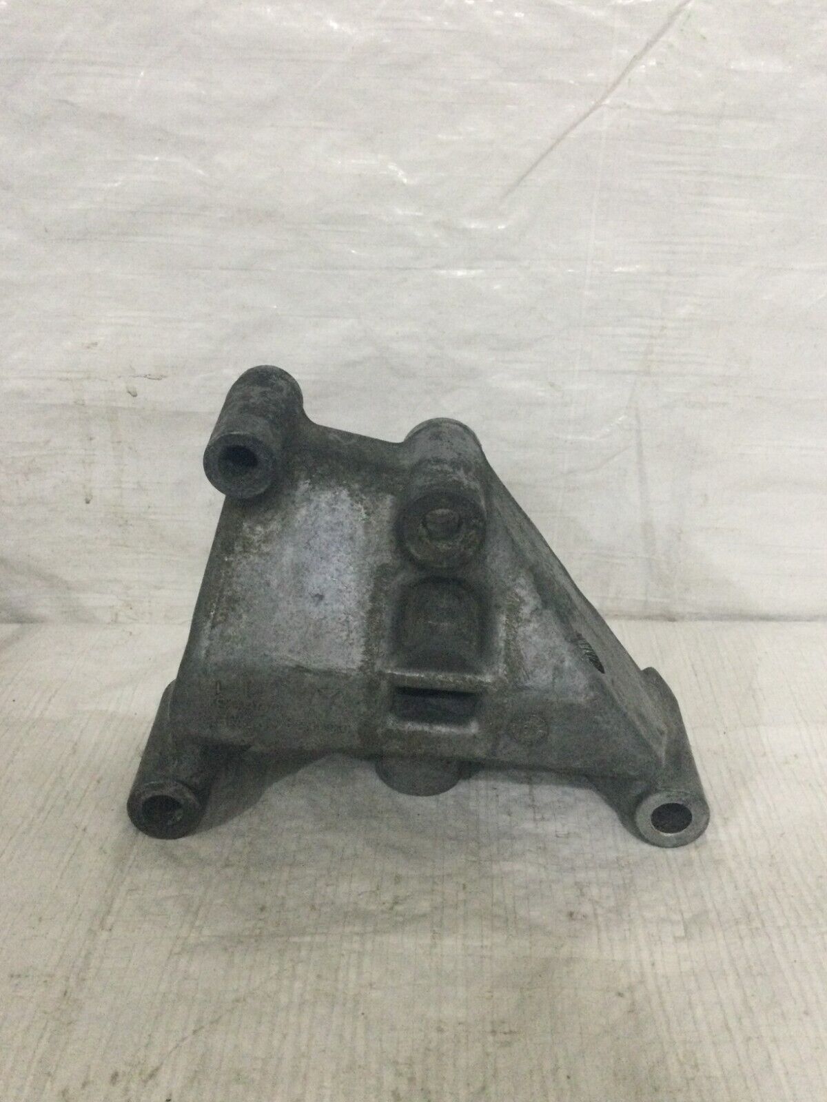 Motor Mount Bracket Fits 2012-2017 Dodge Journey 05184322AE OEM