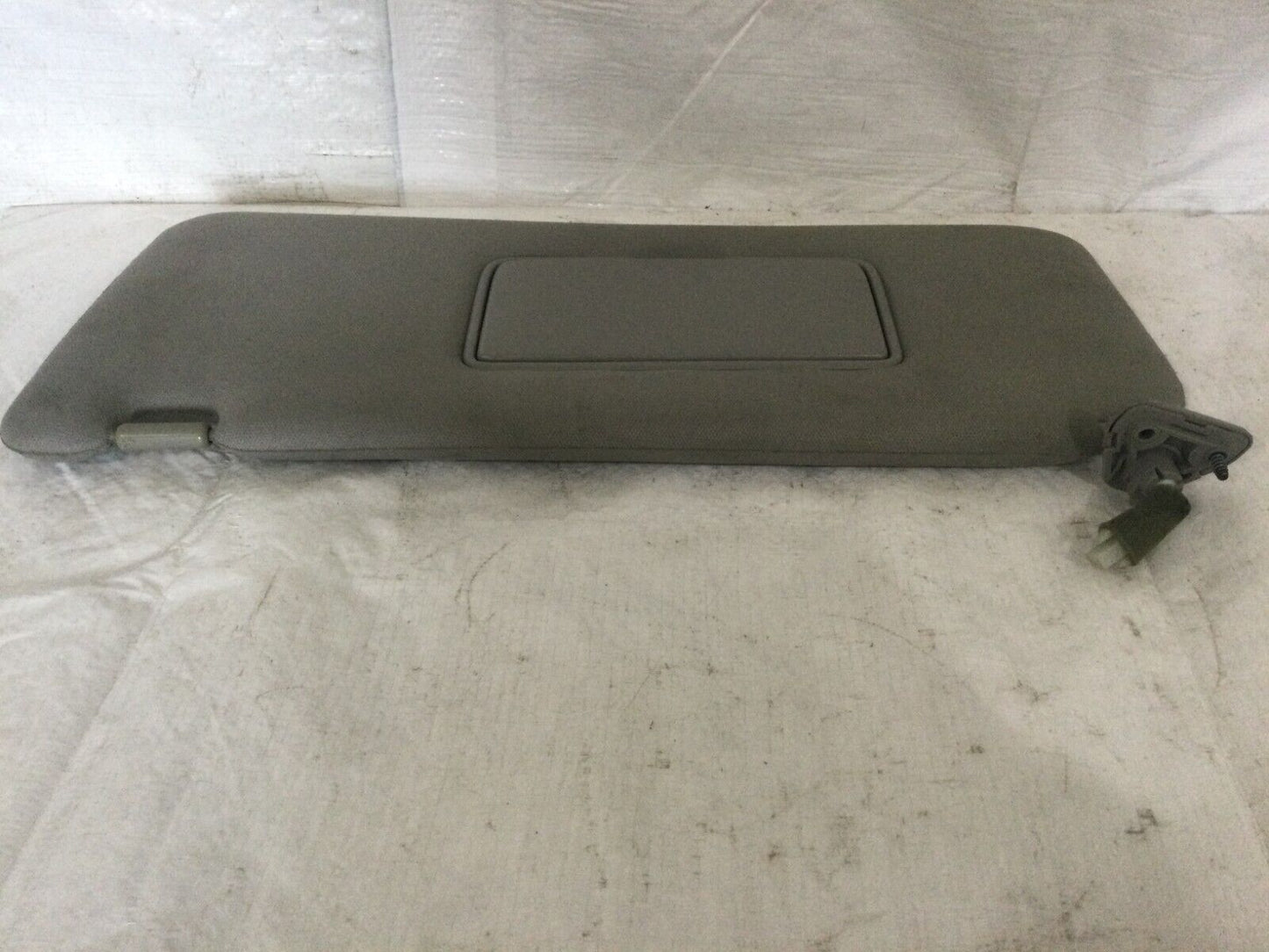 2007 Nissan Titan Sun Visor Illuminated Left Driver Side OEM LH