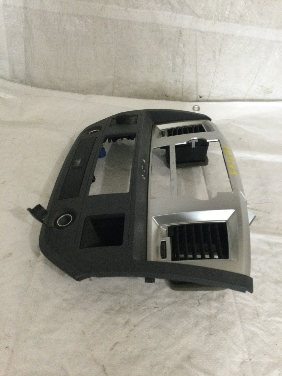 2007 Dodge Ram 1500 Dash Radio Climate Control Vents Trim Bezel OEM 5KR601DHAB