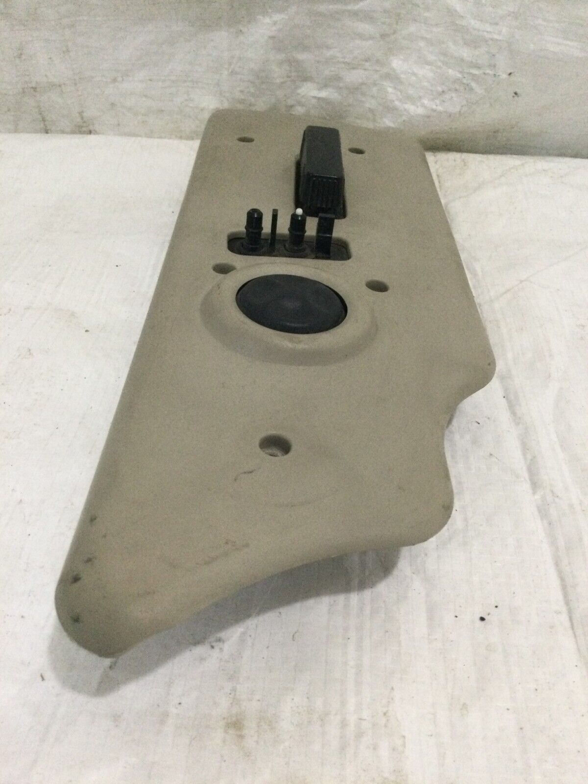 2003-2006 Cadillac Escalade EXT Right Passenger Power Seat Control Switch OEM