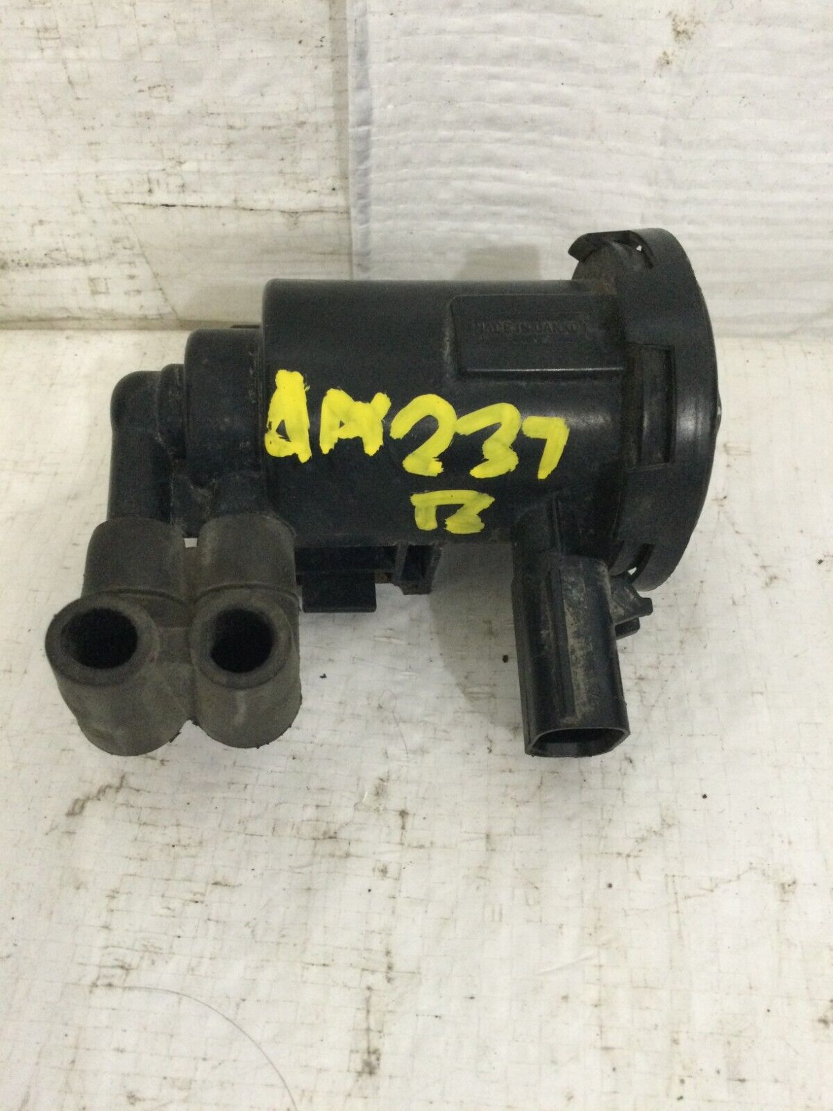 2002-2005 Dodge Ram 1500 2500 3500 Engine Fuel Vapor Purge Valve OEM