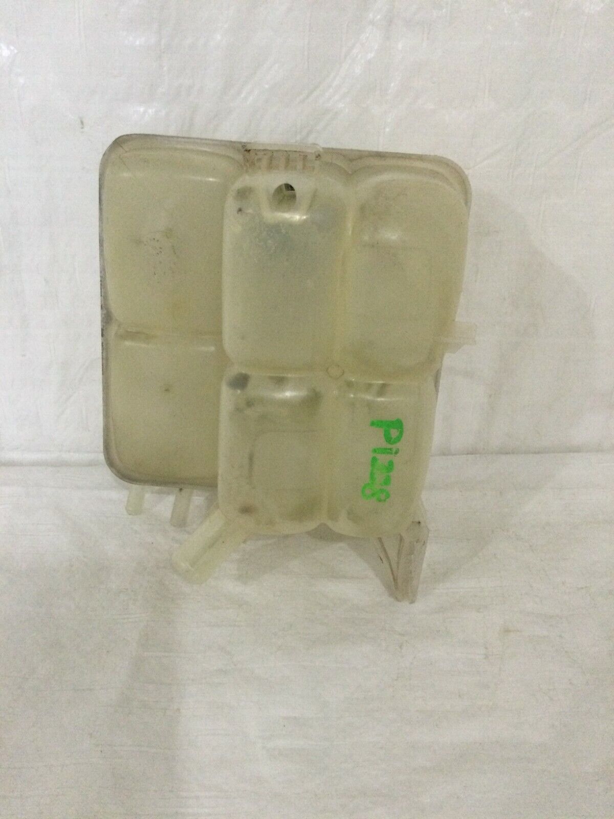 Ford Focus 2008-2011 Coolant Overflow Recovery Bottle Tank Reservoir OEM