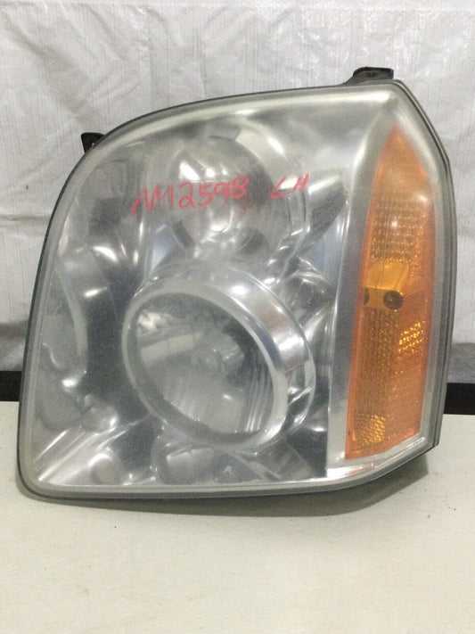 2008 GMC Yukon Headlight Left Driver Side OEM LH  16532814 OEM