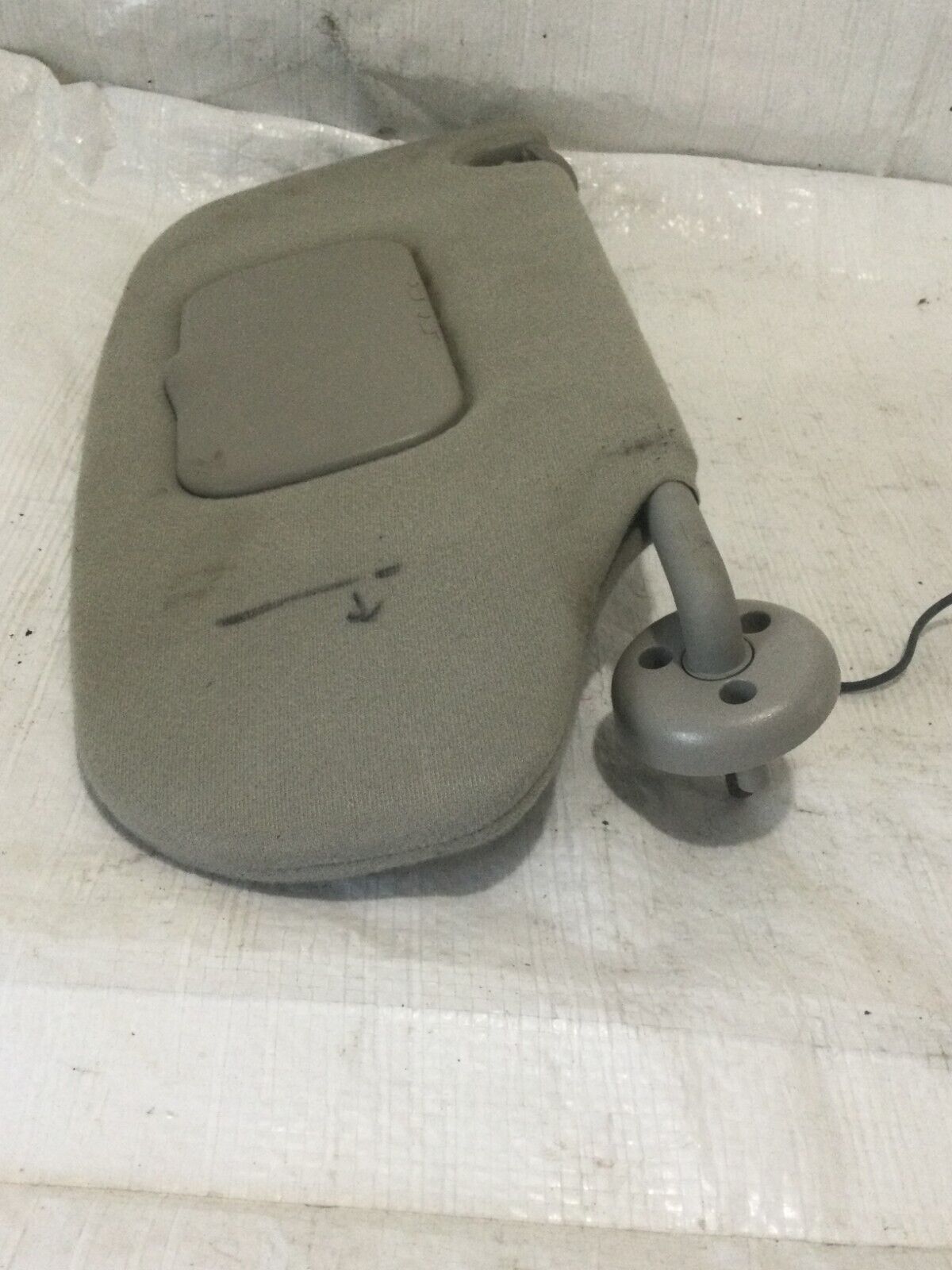 2007-2008 Dodge Ram RH Passenger Side Interior Sun Visor Cloth OEM
