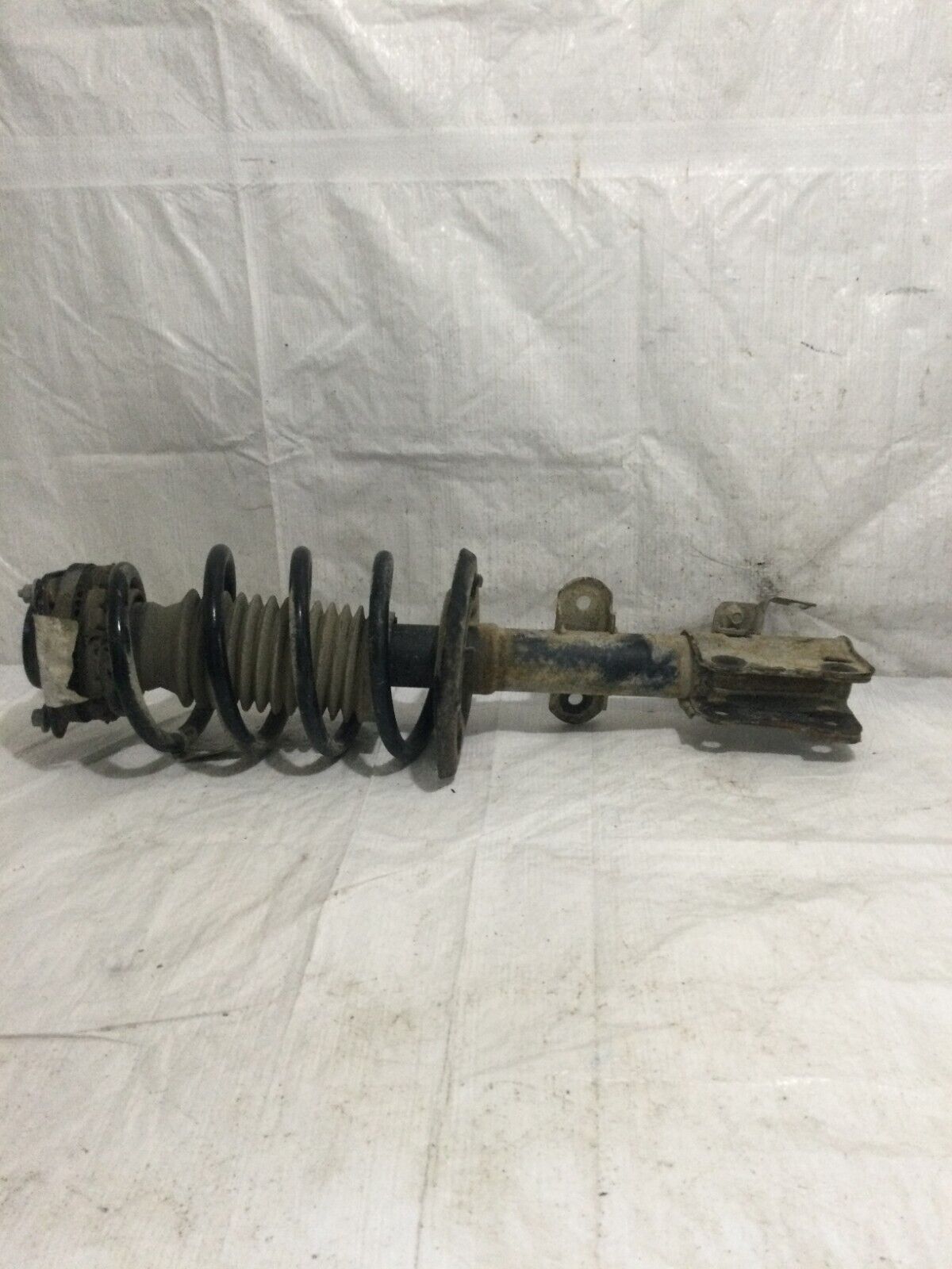 2020 Dodge Grand Caravan Front Right Shock Strut Assembly OEM