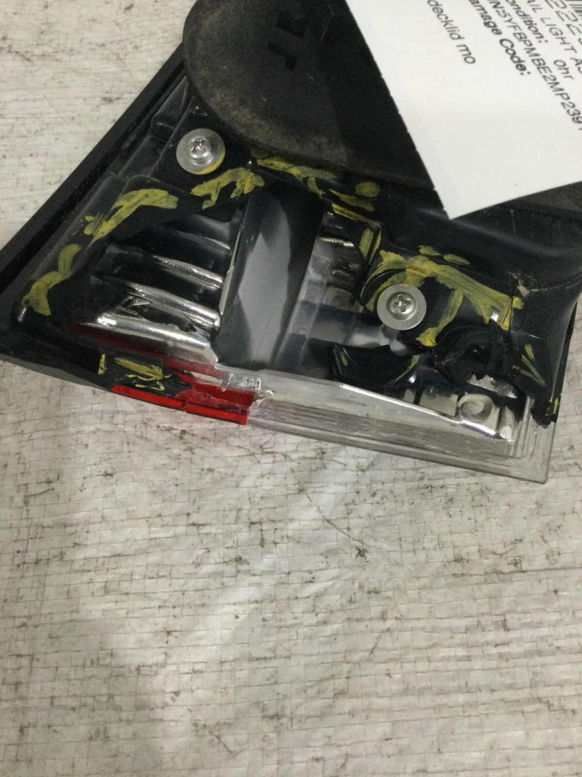 2021 Toyota Corolla Right Passenger Side Tail Light OEM MARKED DAMAGE