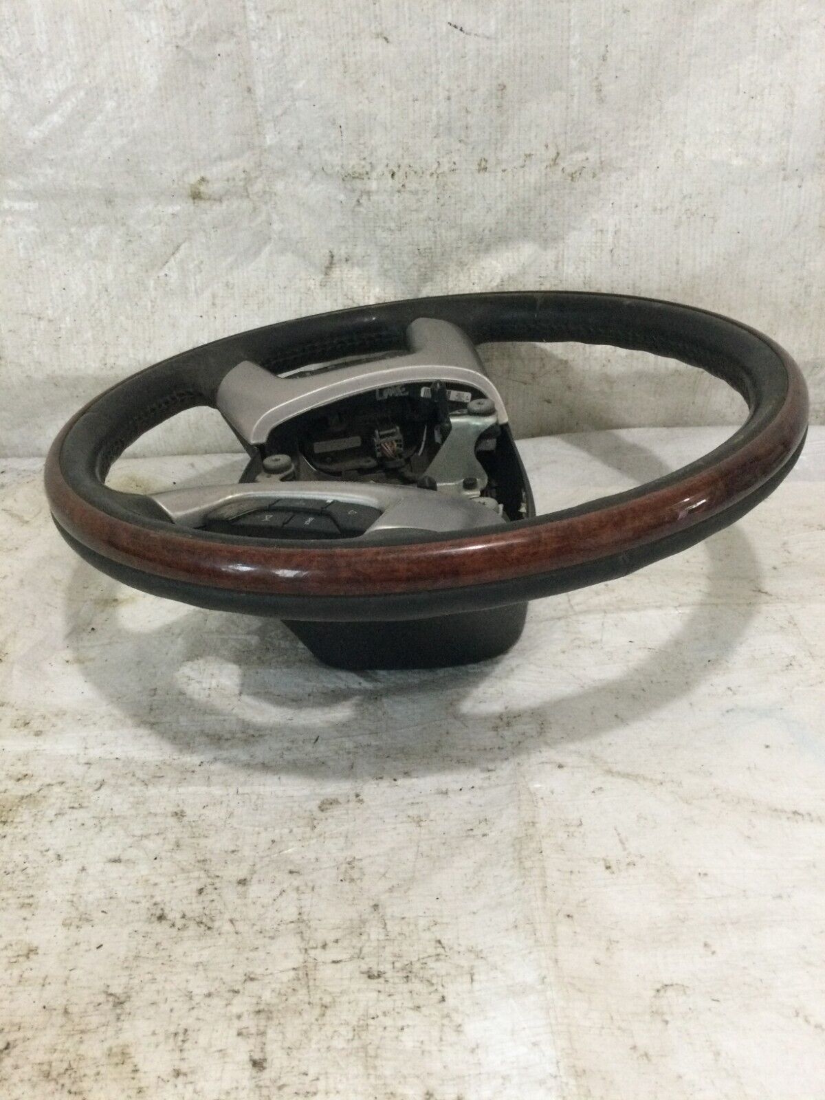 2007 Cadillac Escalade ESV Wood Grain Strng Wheel OEM ( Switches Not Working)