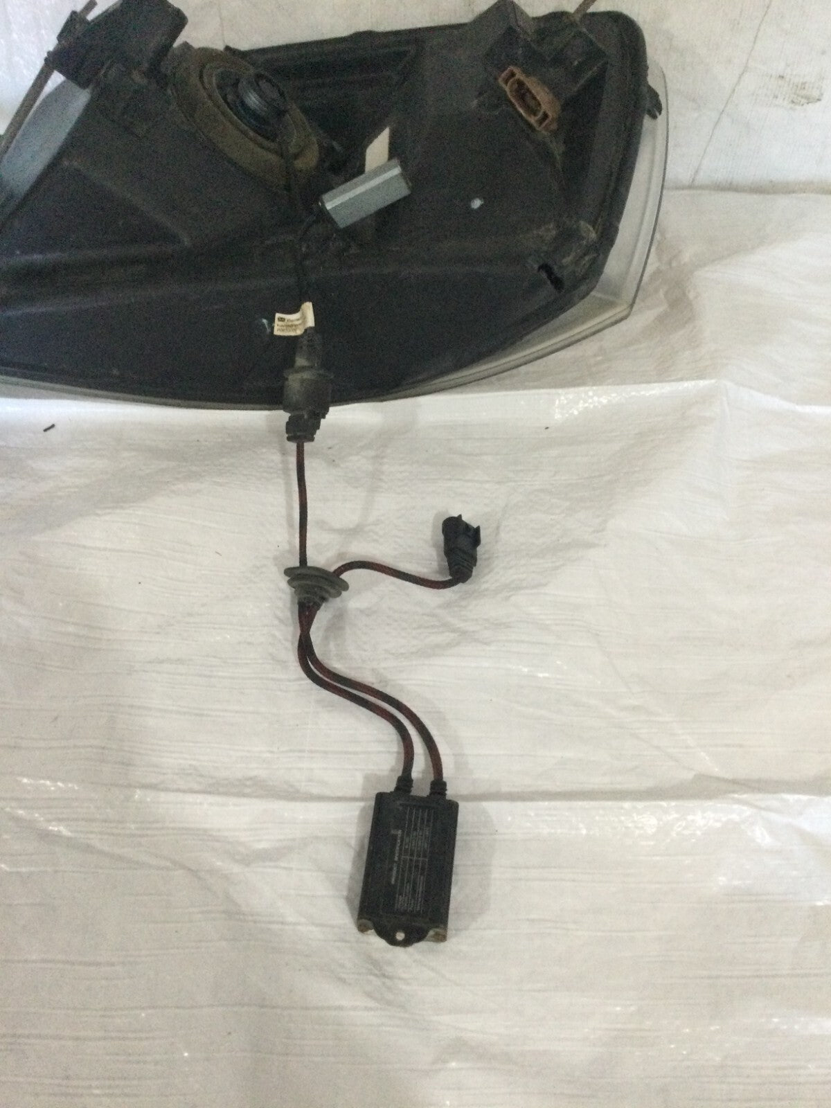 2007 Dodge Ram 2500 Right Passenger Side Headlamp Assembly OEM