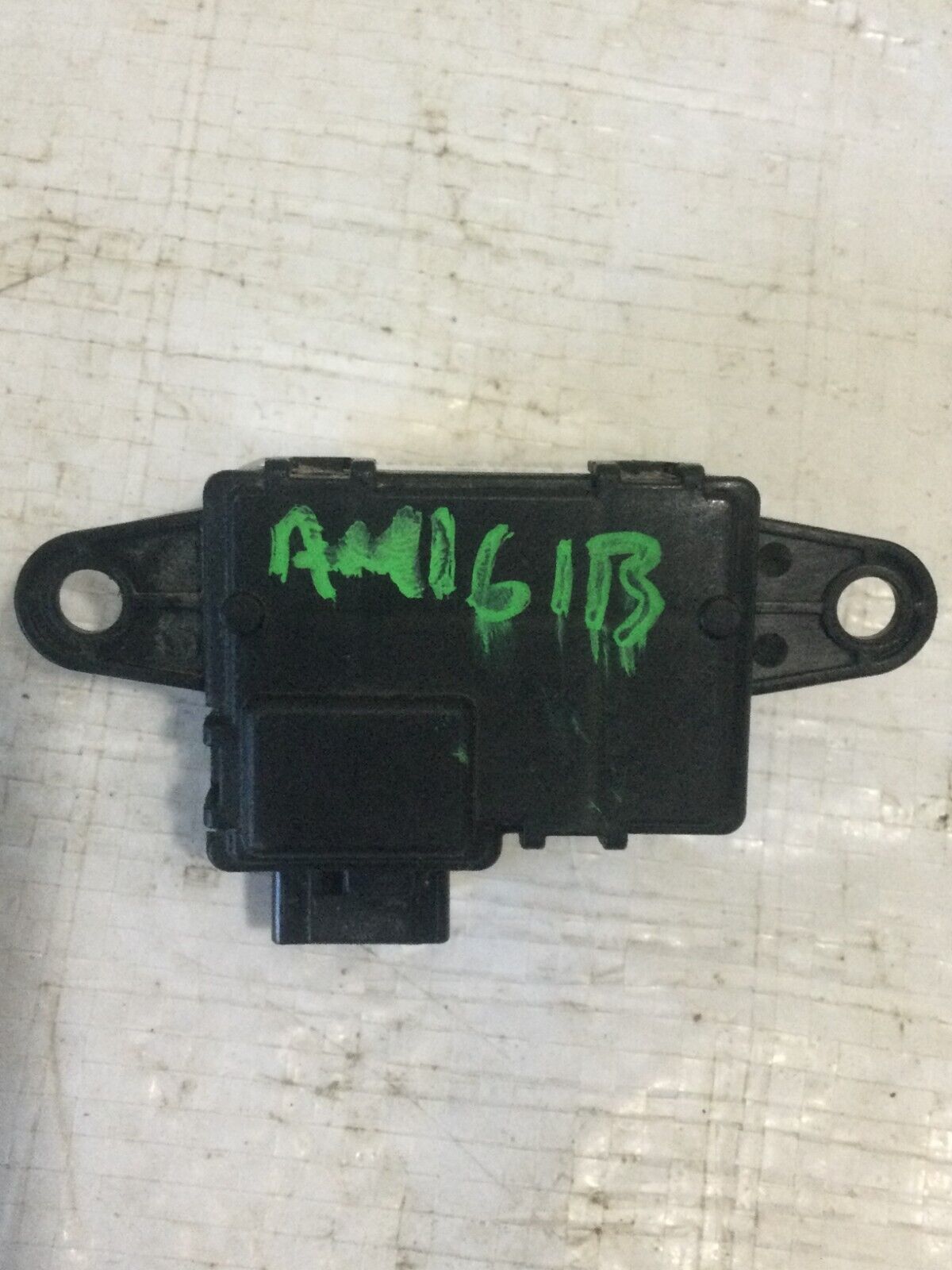 2007 Cadillac Escalade ESV Backup Reverse Parking Aid Sensor 21997869 OEM