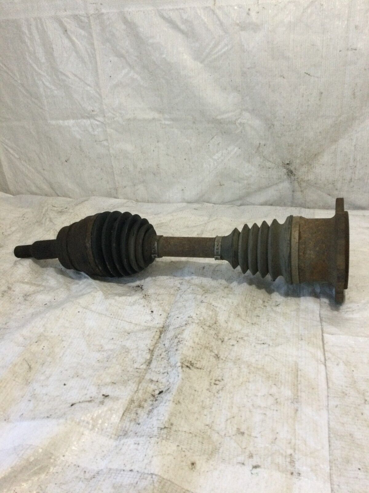 2006 GMC Sierra 2500HD Right Front Axle Shaft OEM