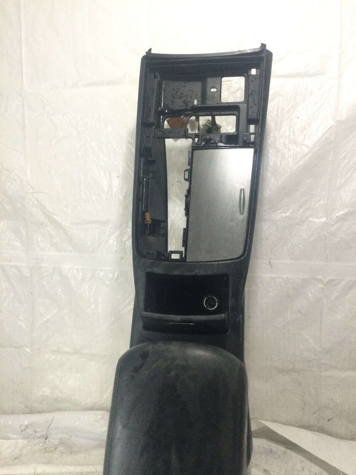 2007-2008 Nissan Maxima A/T Front Floor Console OEM