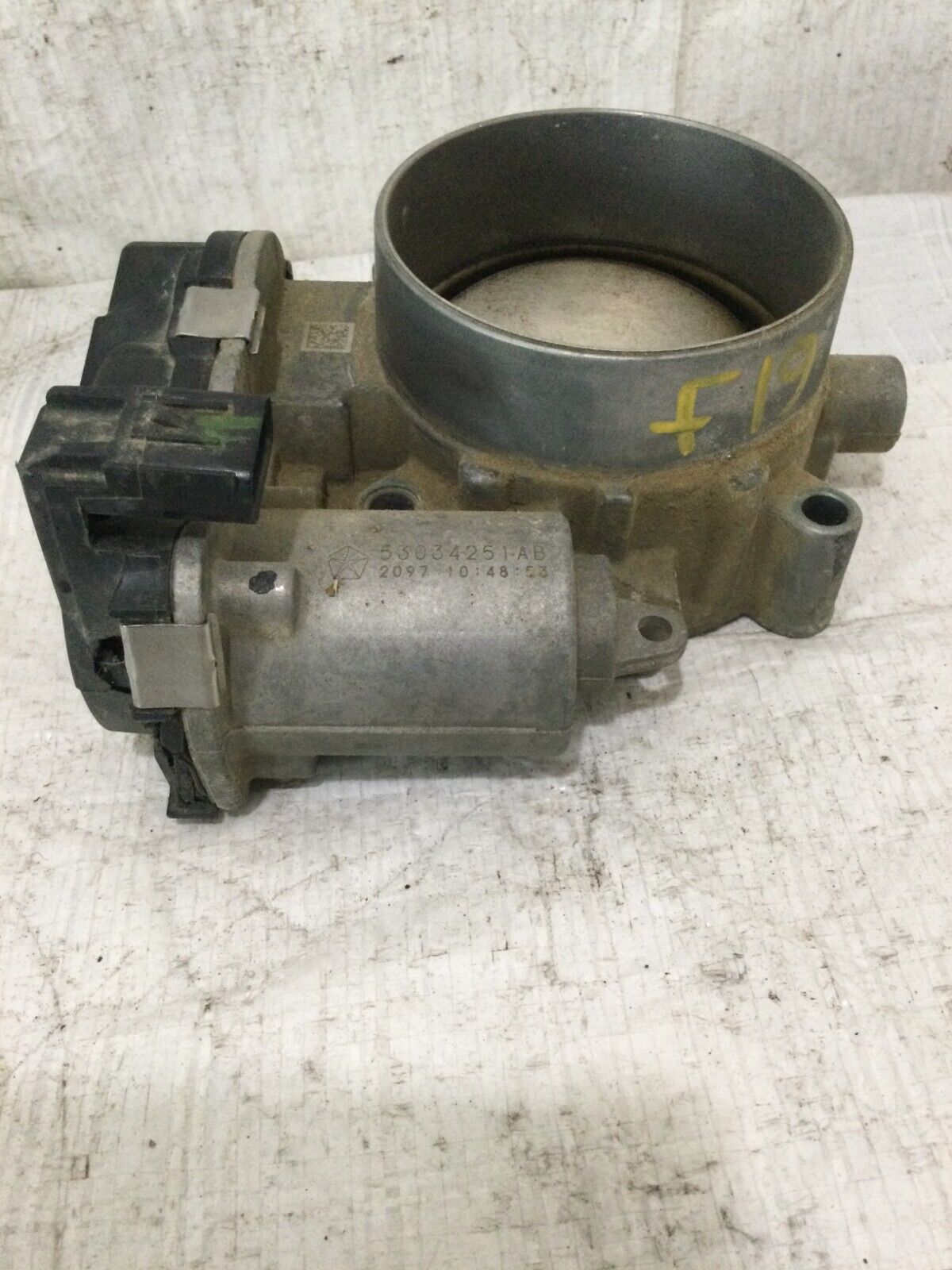 2018 RAM 1500  Throttle Body Assembly 53032801AB   OEM