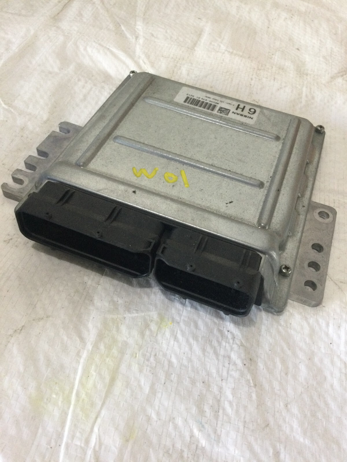 2006 2007 Infiniti M45  ECM ECU Engine Computer Module  MEC35-870 D1 OEM