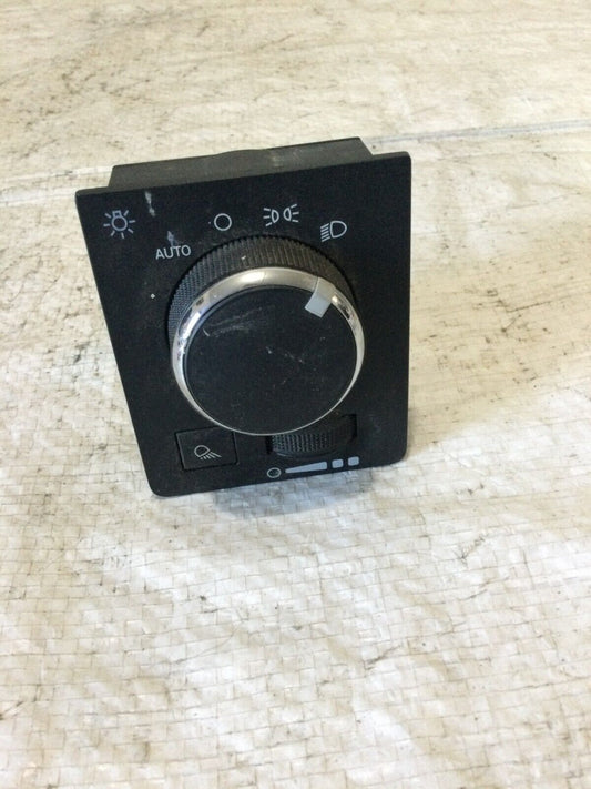 2018 RAM 1500  Dash Head Light Switch  68269910AA OEM