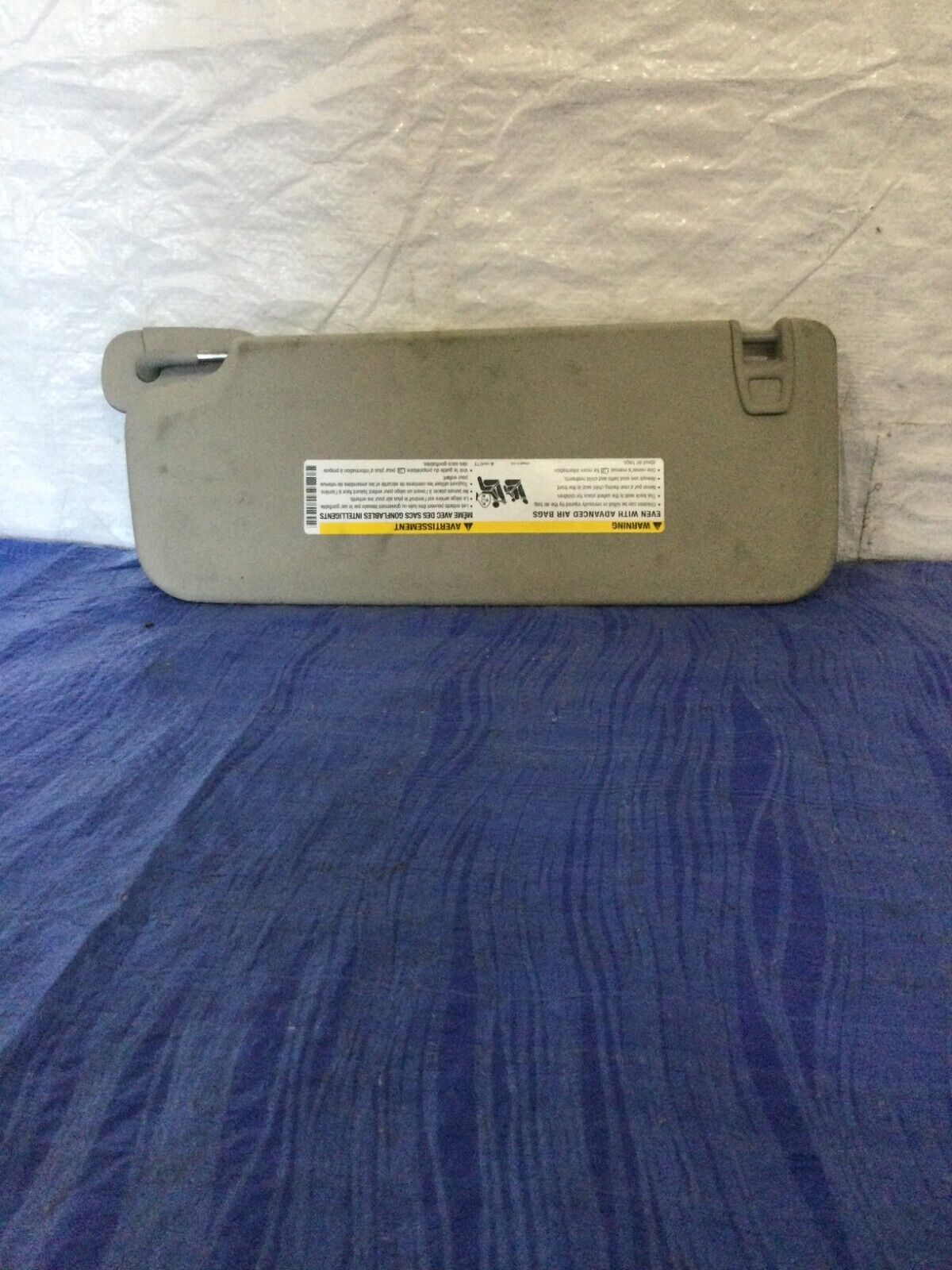 2007-2009 Cadillac Escalade ESV Illuminated Sun Visor Right Side OEM