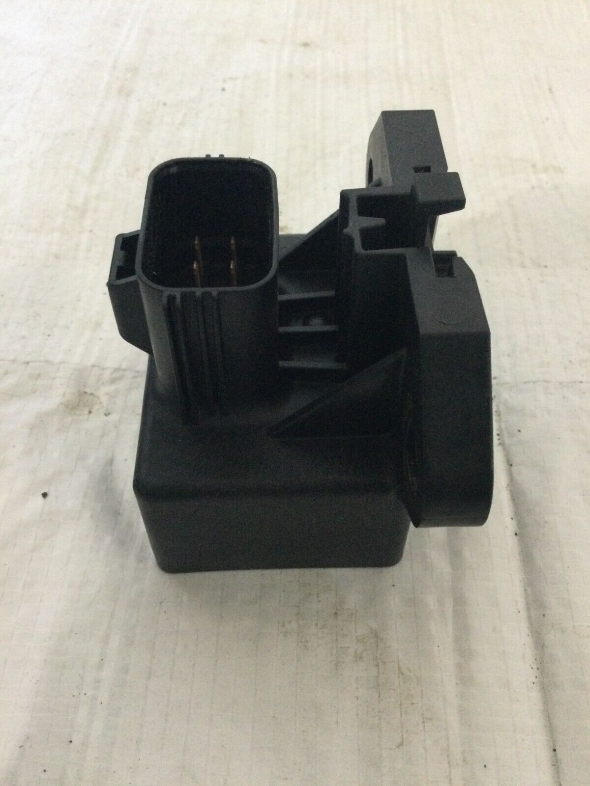 2017 Ford Explorer Fuel Pump Control Module OEM FU5A-9D370-JA
