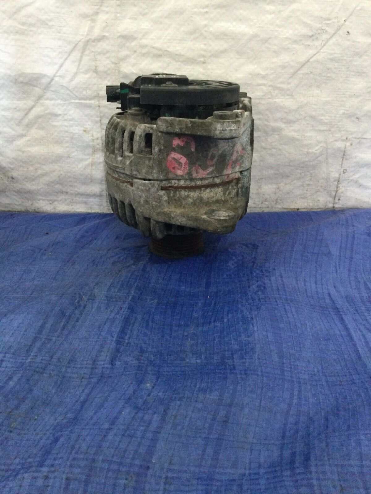 2005 Dodge Ram 2500 Alternator Motor OEM 5.7L