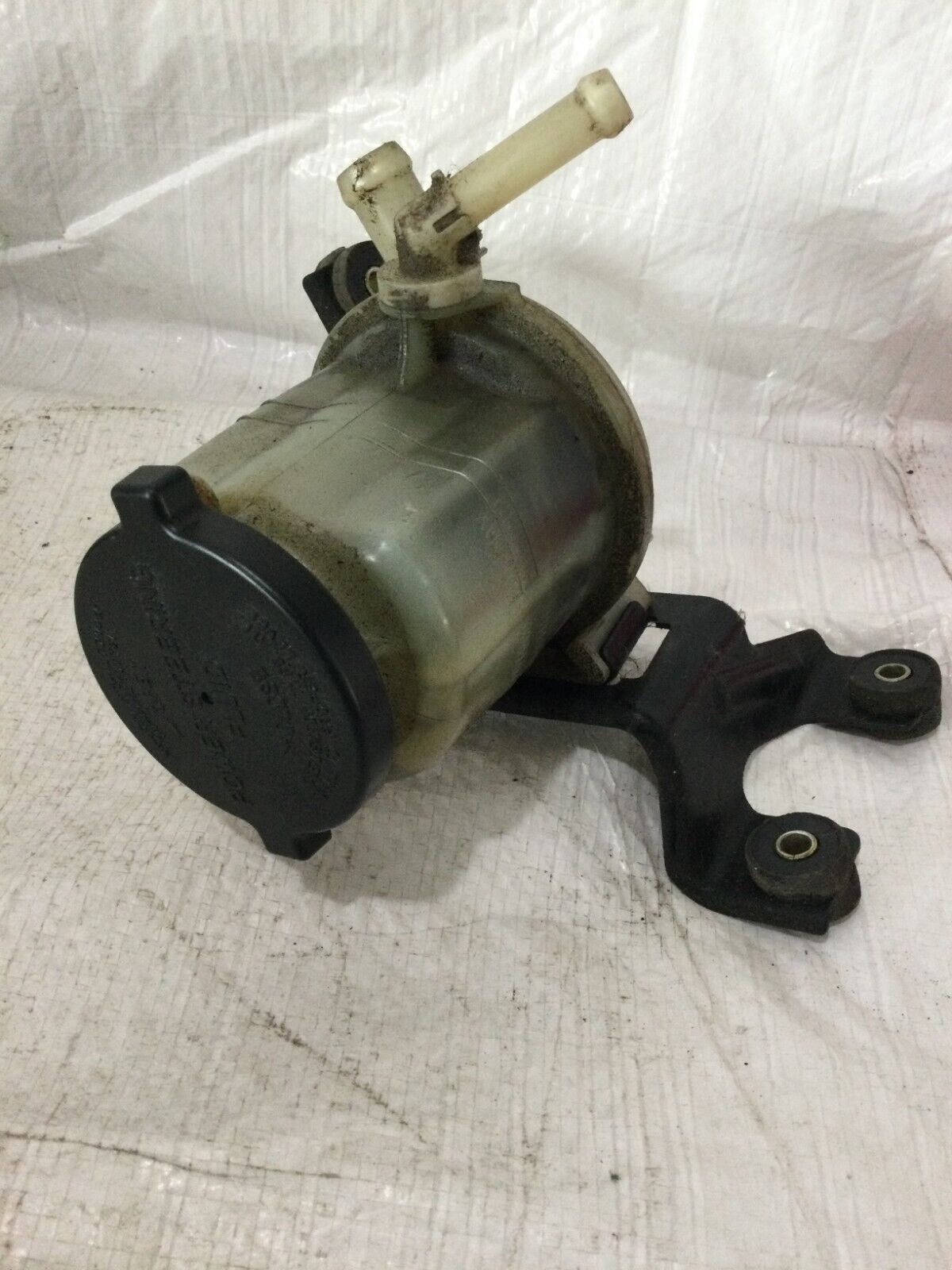 2001-2003 Toyota Highlander Power Steering Fluid Reservoir OEM