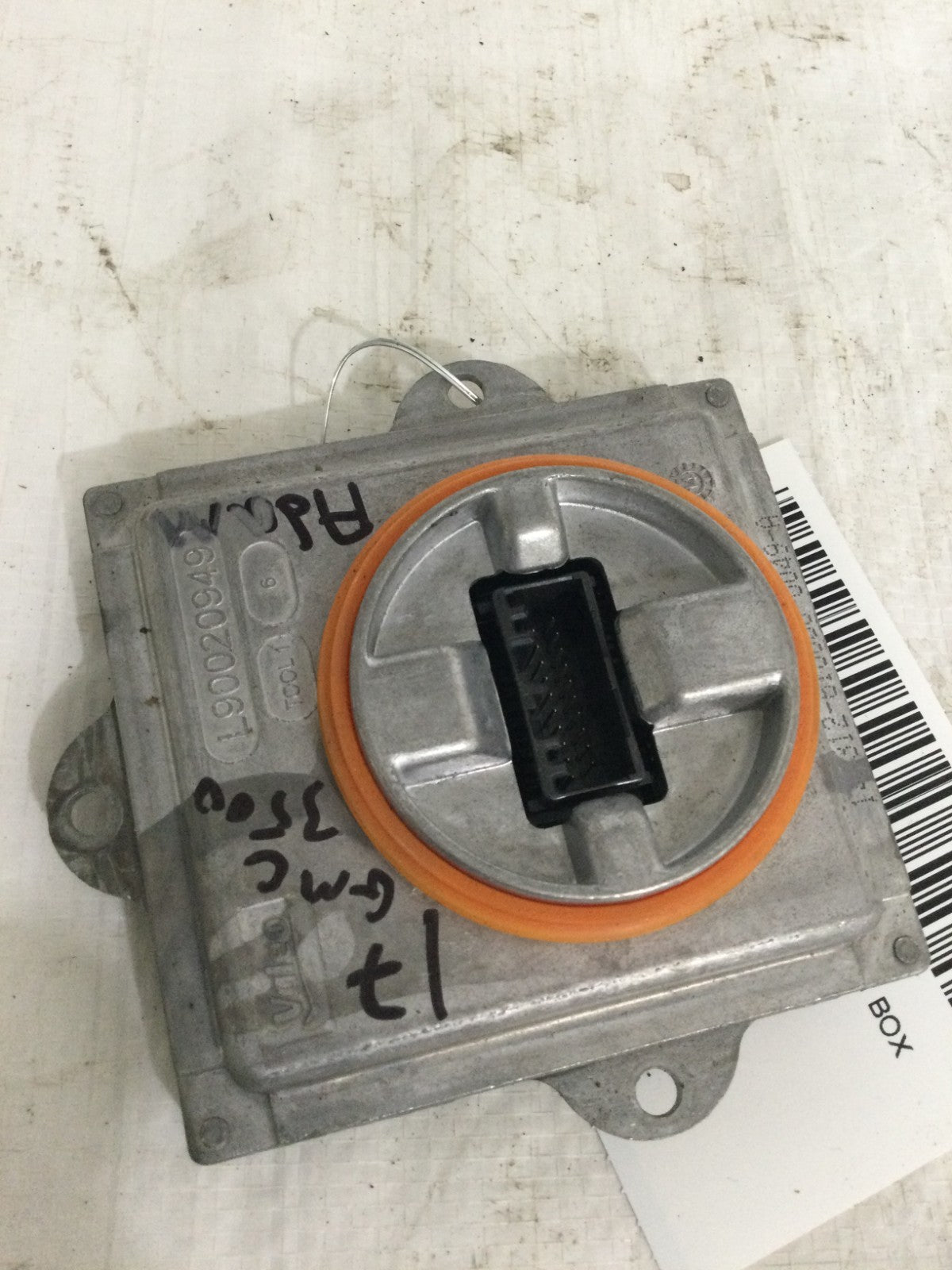 2017 GMC Sierra 3500 Headlight Ballast Control Module OEM L90028073