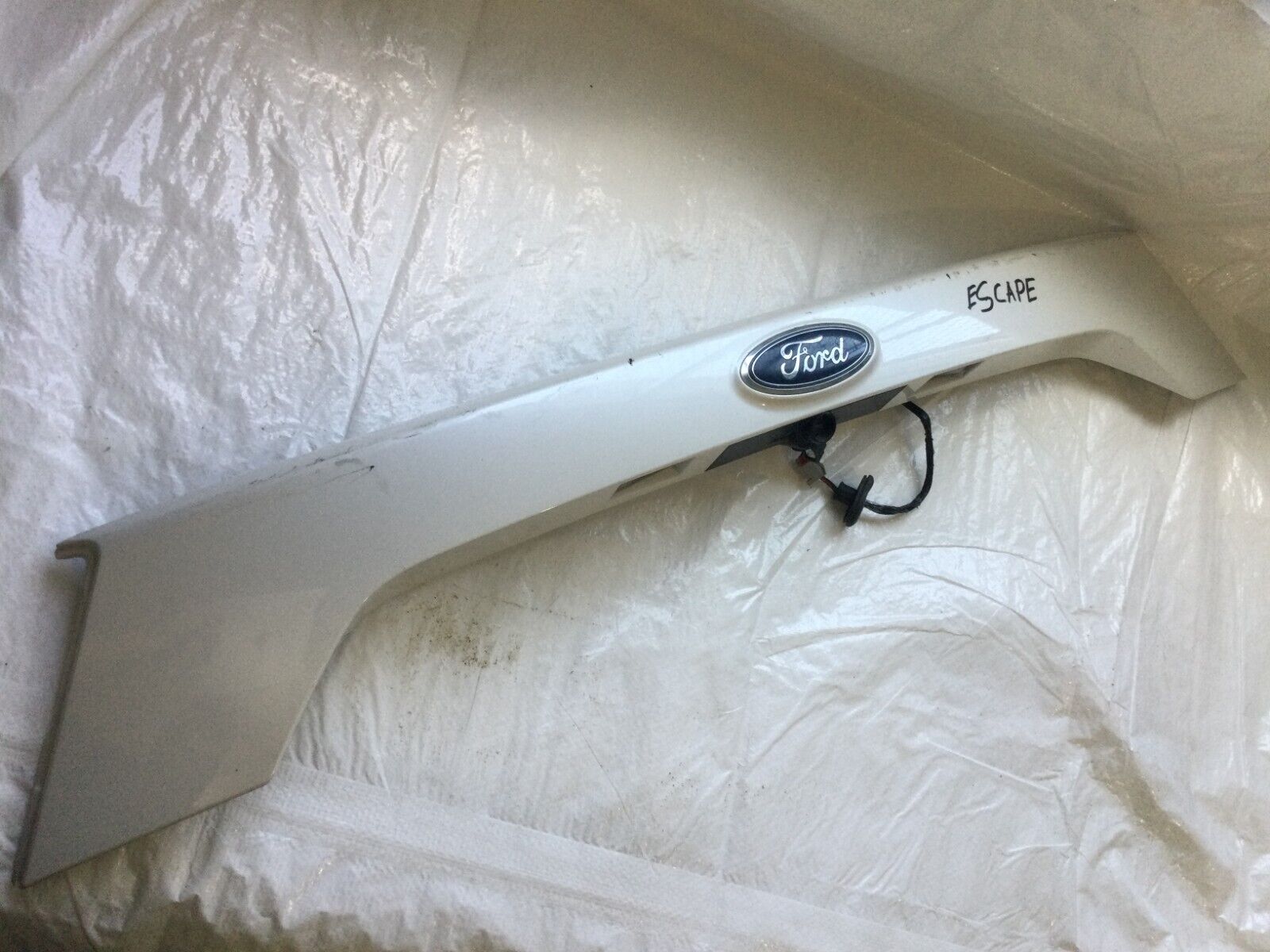 2017 2018 2019 Ford Escape Liftgate Upper Molding Trim OEM GJ54-S43404-DGW