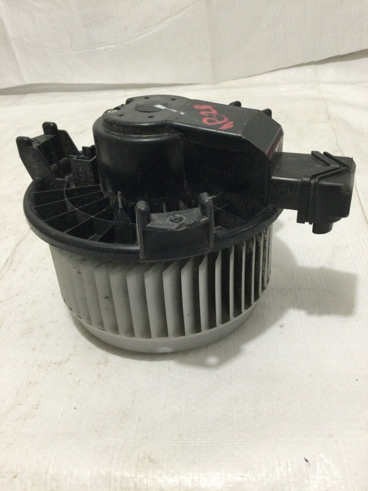 2016 Toyota RAV4 A/C Heater Blower Motor OEM