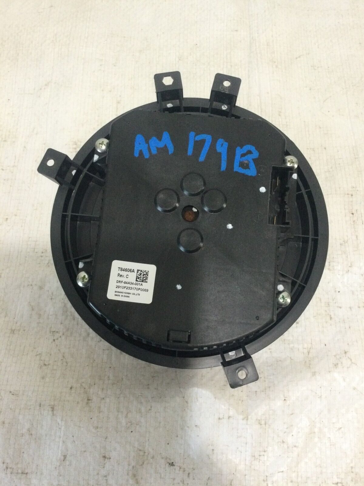2017 GMC Sierra 1500 A/C Heater Blower Motor Fan  DRF-84A34-001A OEM