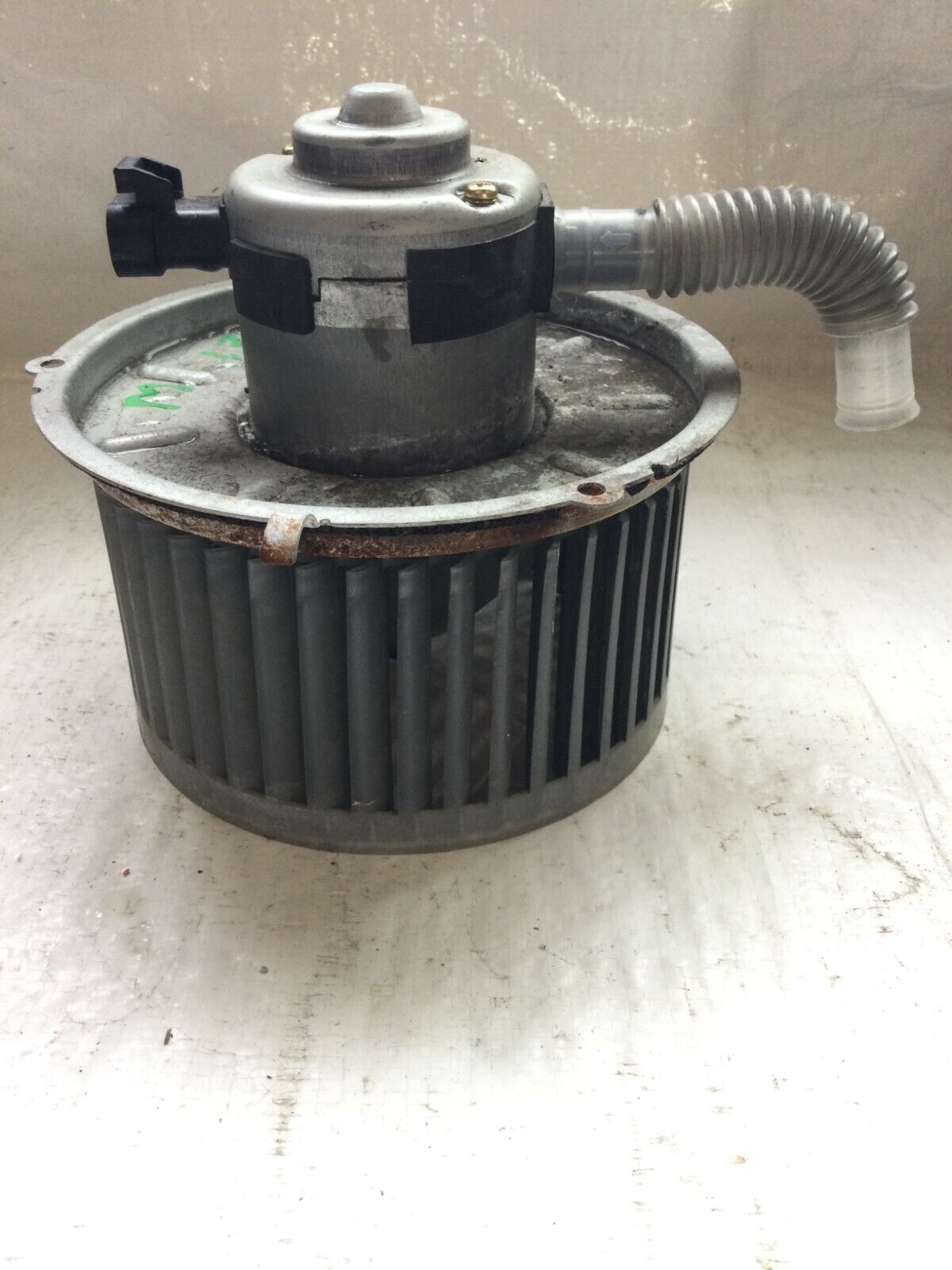 2006 Cadillac Escalade 6.0L Rear A/C Heater Blower Motor OEM