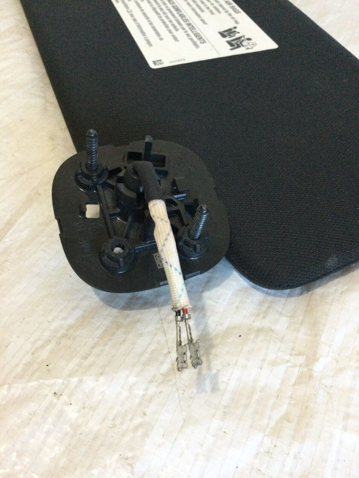 2019-2020 GMC Sierra 1500 Sun Visor New Style Right Passenger Side OEM RH