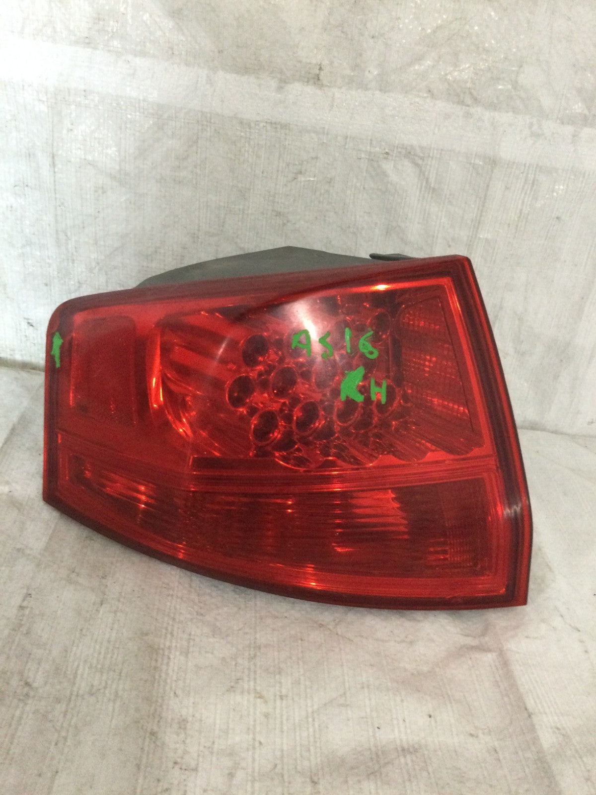 2007-2009 Acura MDX Driver Left Side Tail Light Used Rear Lamp OEM DAMAGED