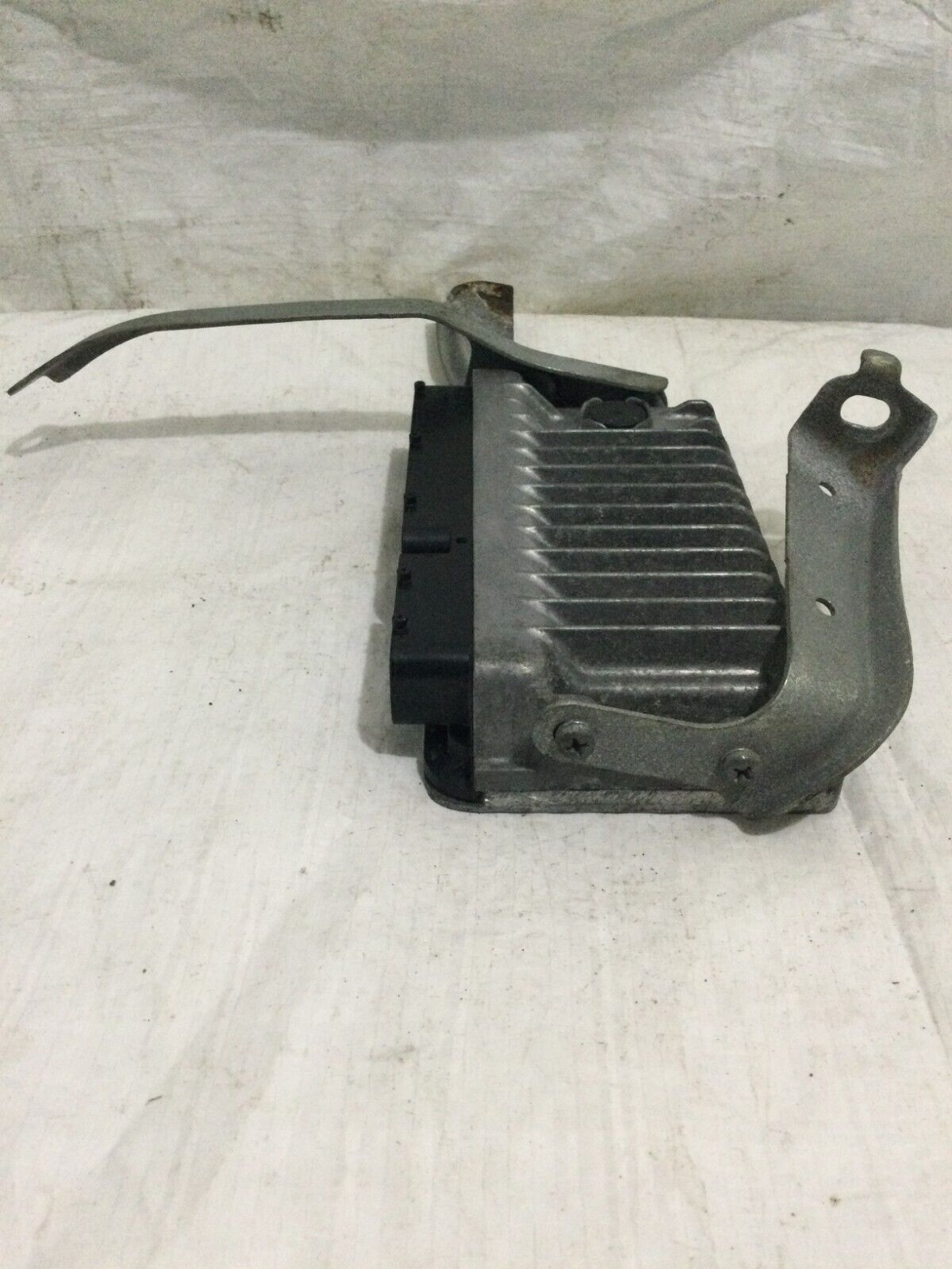 2016-2018 Toyota Rav4ECU ECM Engine Computer Control Module OEM 89661-0R520