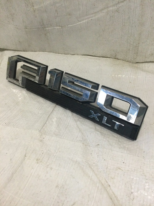 2016-2017 Ford F-150 F150 XLT Fender Emblem OEM