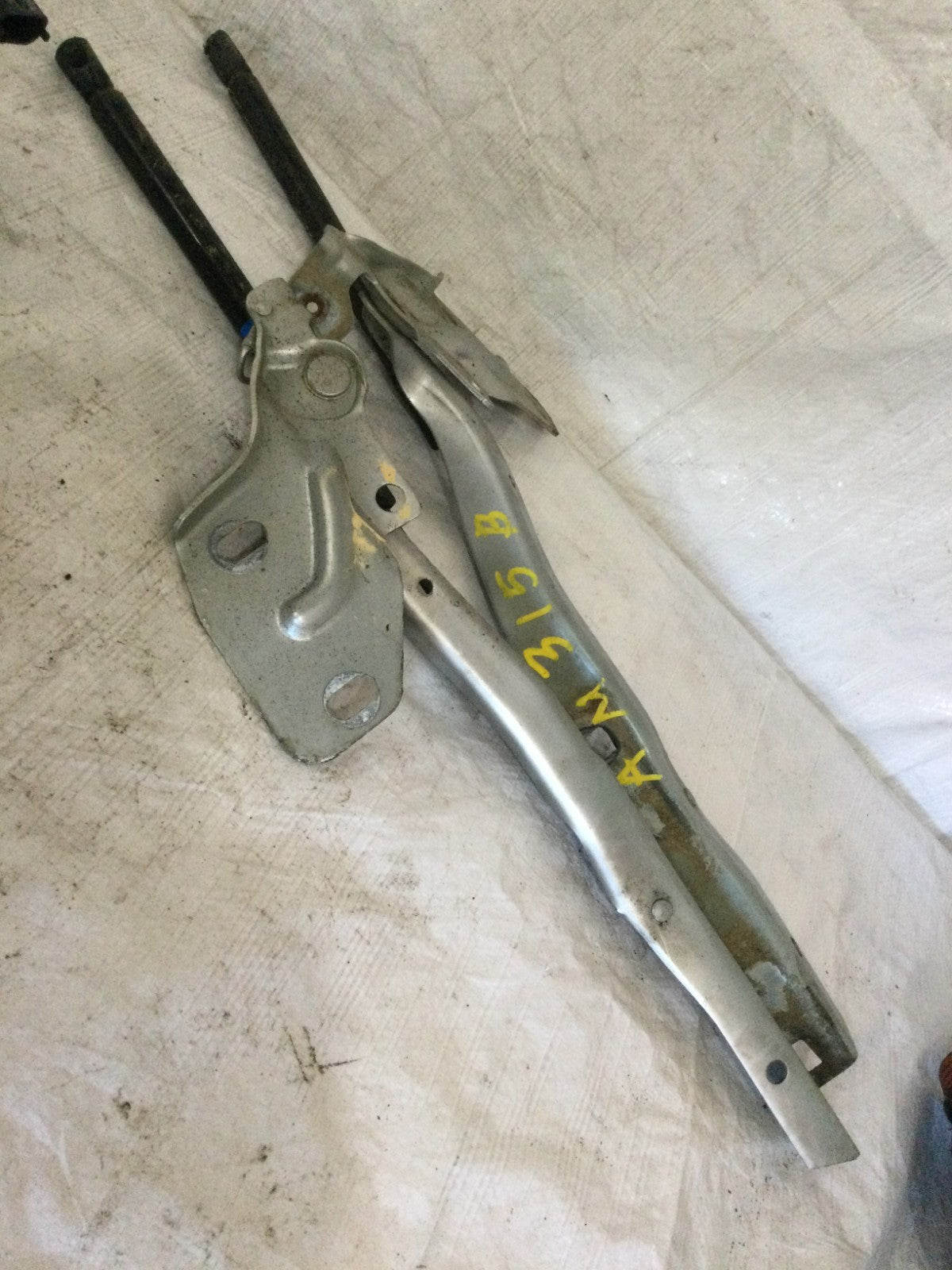 2007 Dodge Ram 2500 6.7L Set Of 2 Hood Hinges OEM