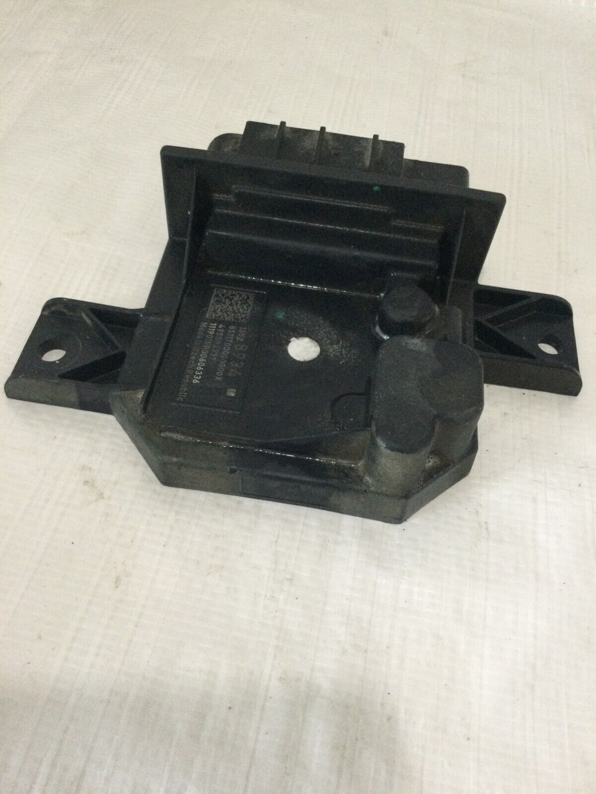 2019 Buick Regal Fuel Pump Relay Control Module 13528934 OEM