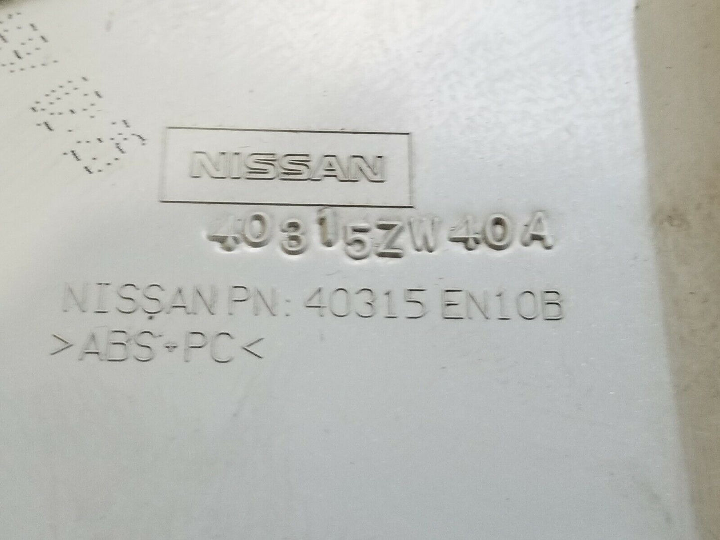 2007-2009 Nissan Versa 15" Wheel Cover Hubcap 40315-EN10B OEM