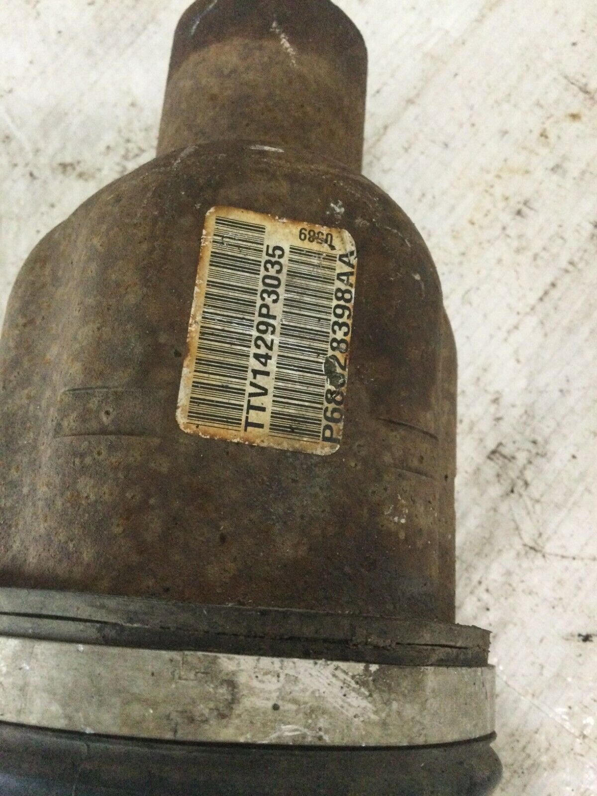 2019 Ram 1500 Front Left  Axle  Shaft 68028398AA OEM