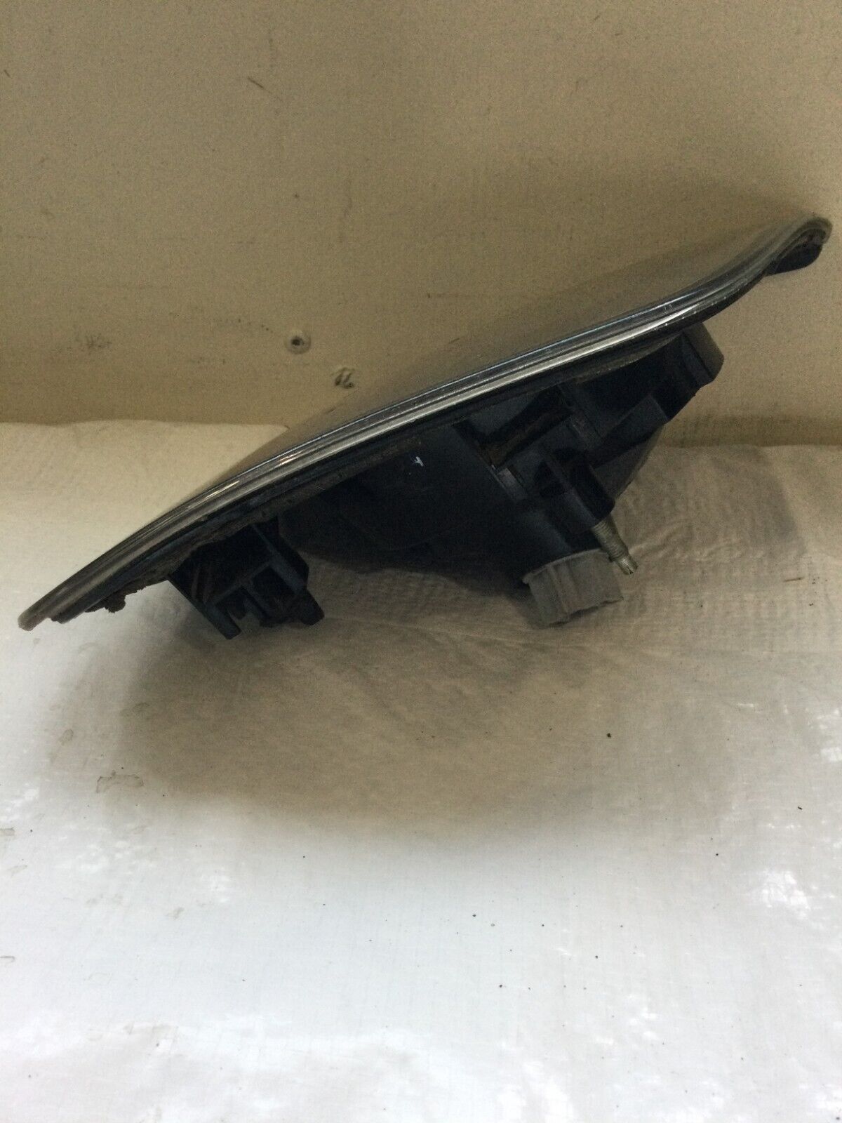 2004 2005 2006 Mazda 3 Driver Left Trunk Lid Mounted Tail Light Assembly OEM LH