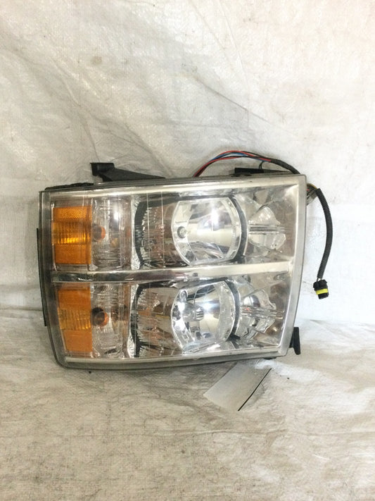2010 Chevrolet Silverado 1500 Left Driver Eagle Eye Headlight OEM GM436-B001L
